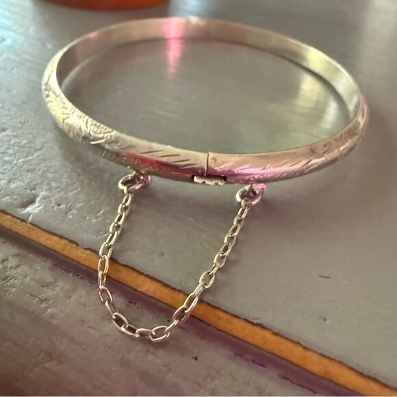 925 Sterling Silver Etched Bangle Bracelet - Picture 6 of 10